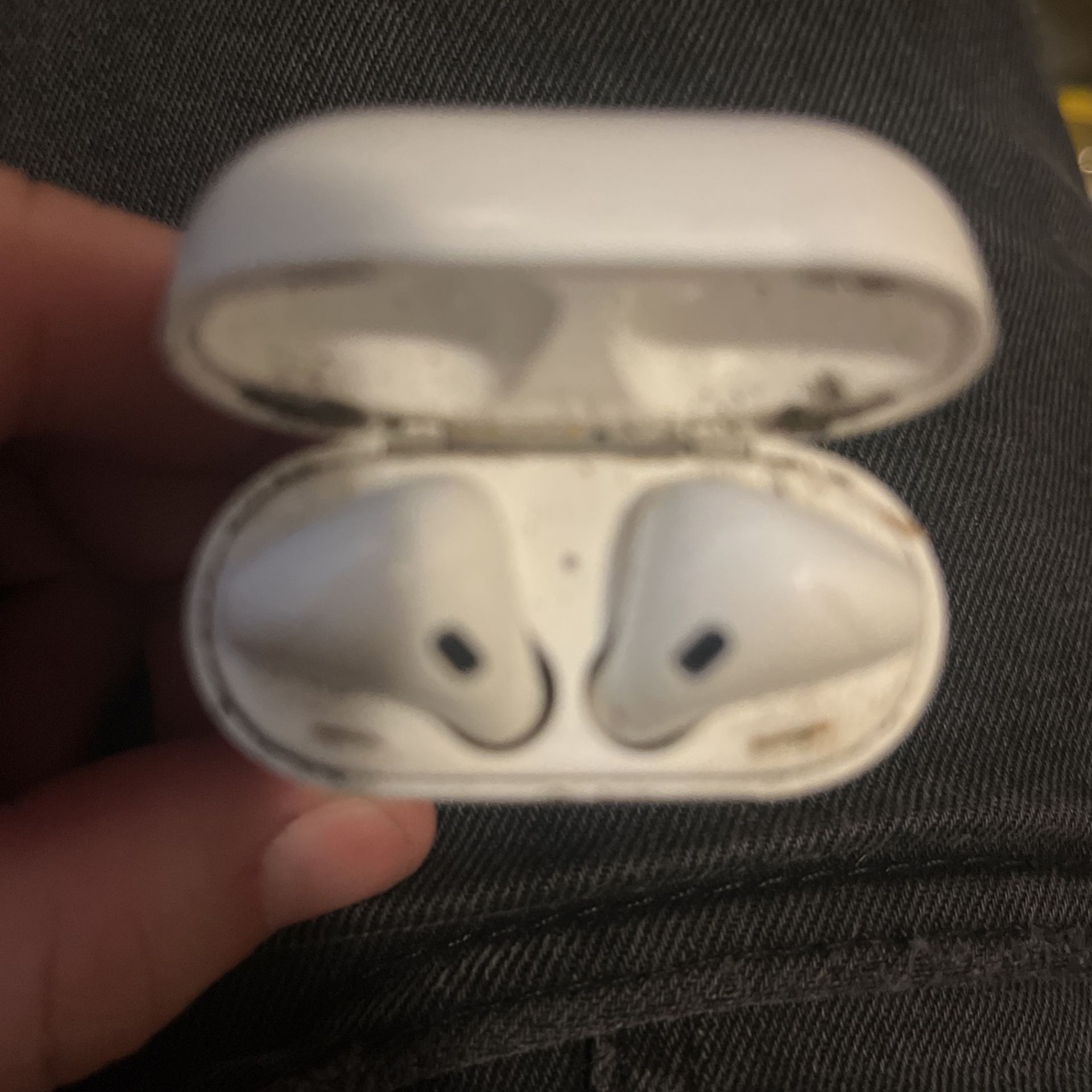 Gen 2 AIRPODS