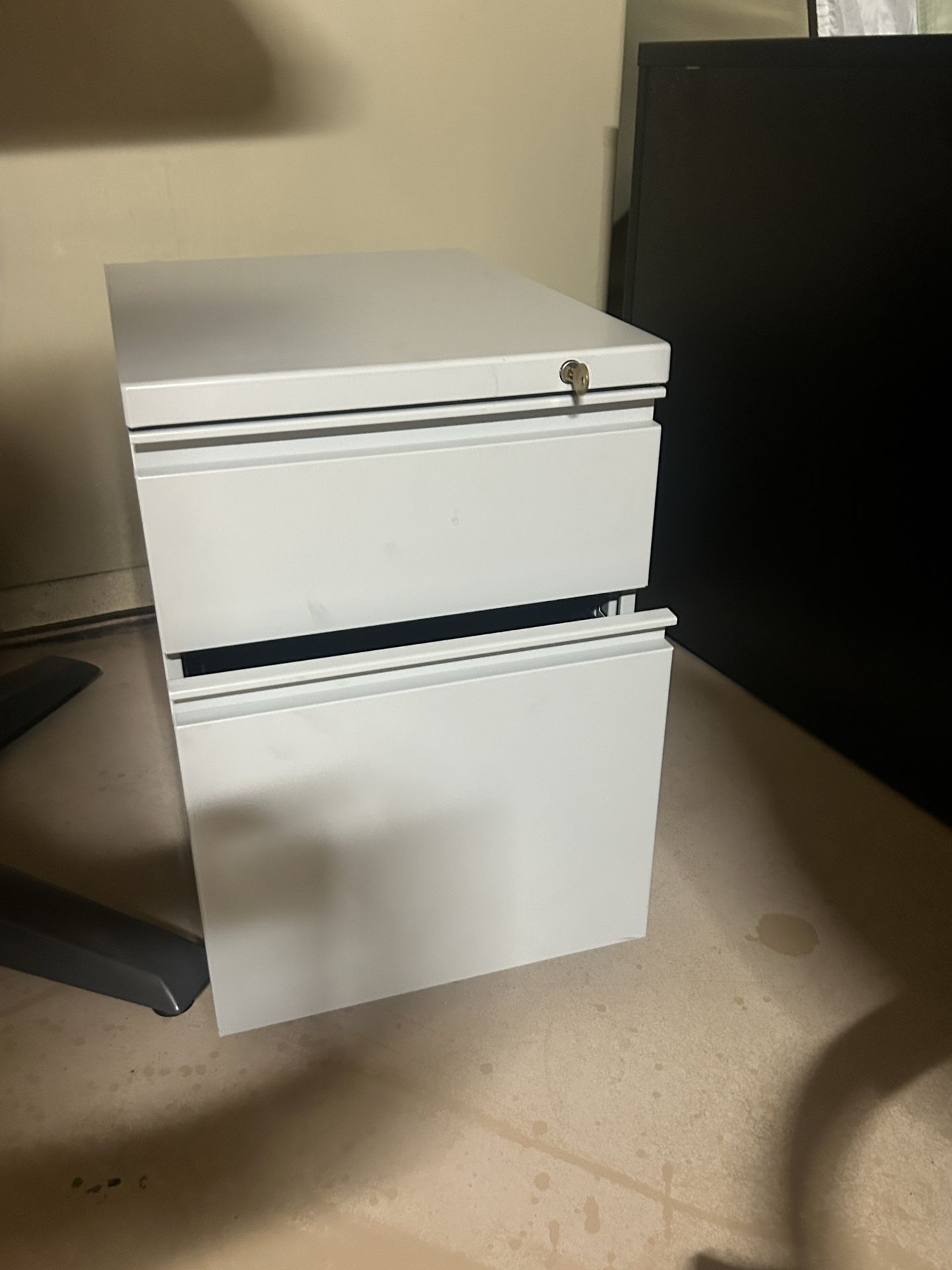 Small File Cabinet With Key