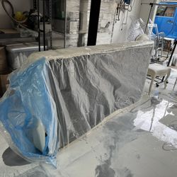 Twin Bed Base – Sturdy and in Great Condition