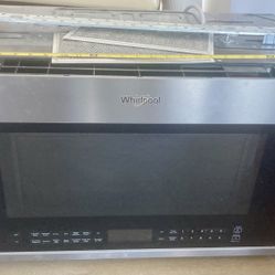 Whirlpool Microwave 30 Inches Wide