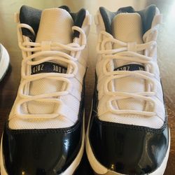 Jordan Concords 11 Size 2.5 Kids New