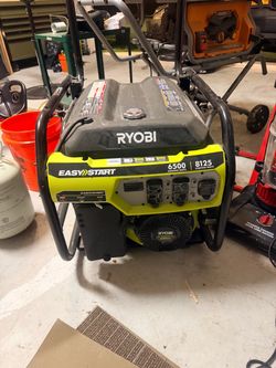 Ryobi 6500W / 8125W Easy Start Gas Generator