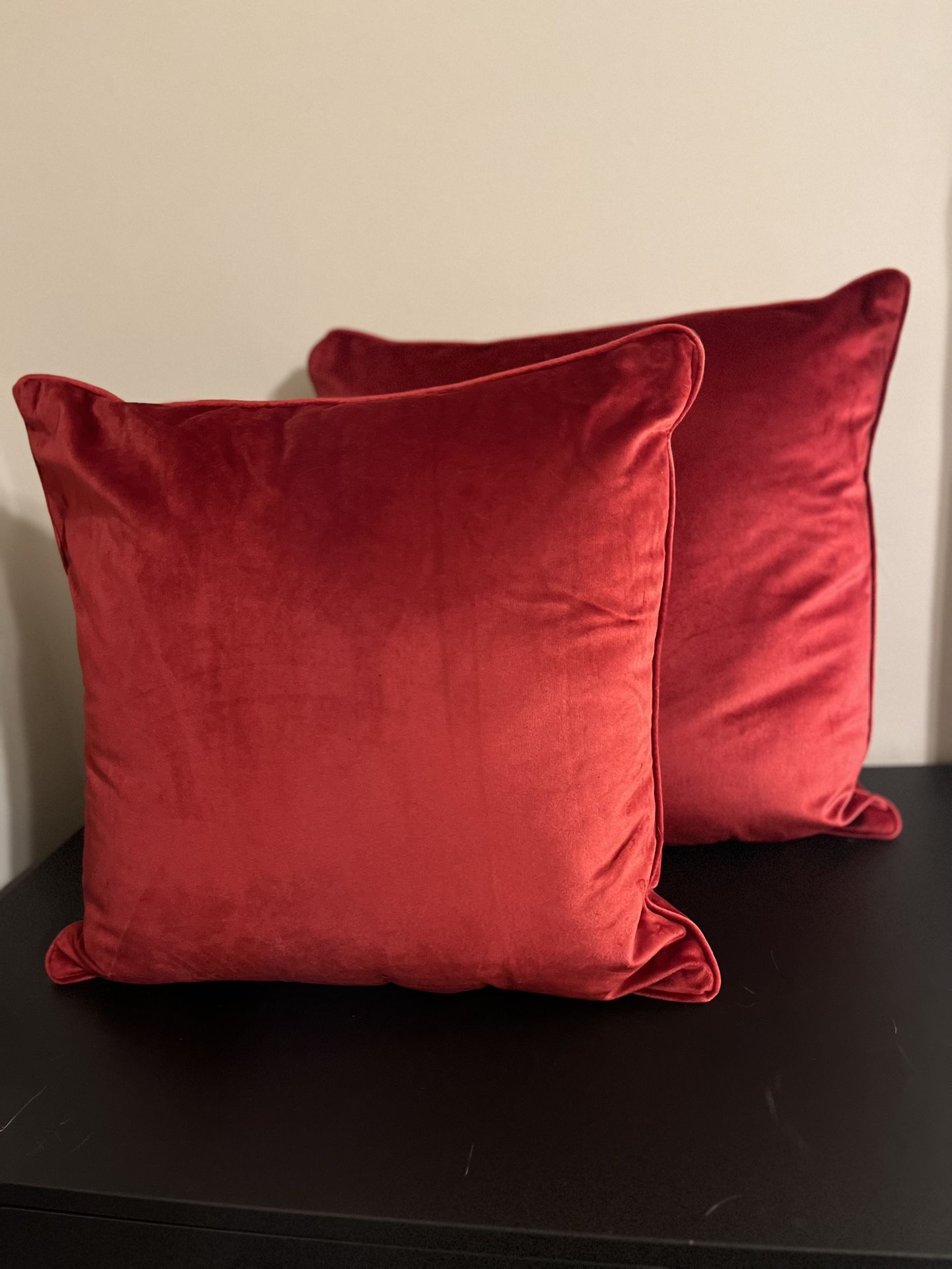 2 Beautiful Red Velvet Throw Pillows