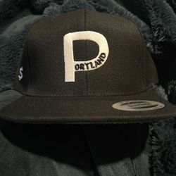 Portland SnapBack Cap (unisex)