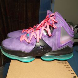 Nike Lebron 19 Men Size 12.5 Shoes