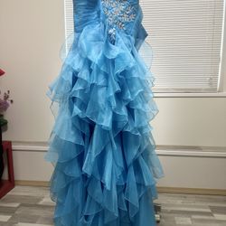 Dress  With Easy Adjust On The Back 