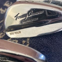 Tommy Armour Silver Scot 986 PGA Tour Golf Club Set 