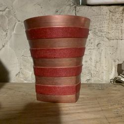 Bathroom garbage can