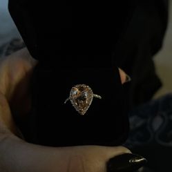 Lovely Engagement Ring Size 6