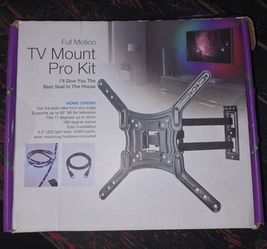 LED light strip missing. HDMI cable and mounting hardware included if shown in photos.
