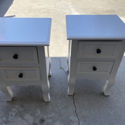 End Table Small But Nice