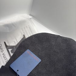 Black Louis vuitton beanie