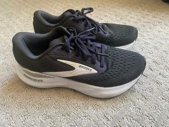 Brooks Adrenaline GTS running shoes