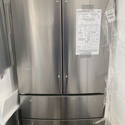 36 inch French door refrigerator brand new made by LG