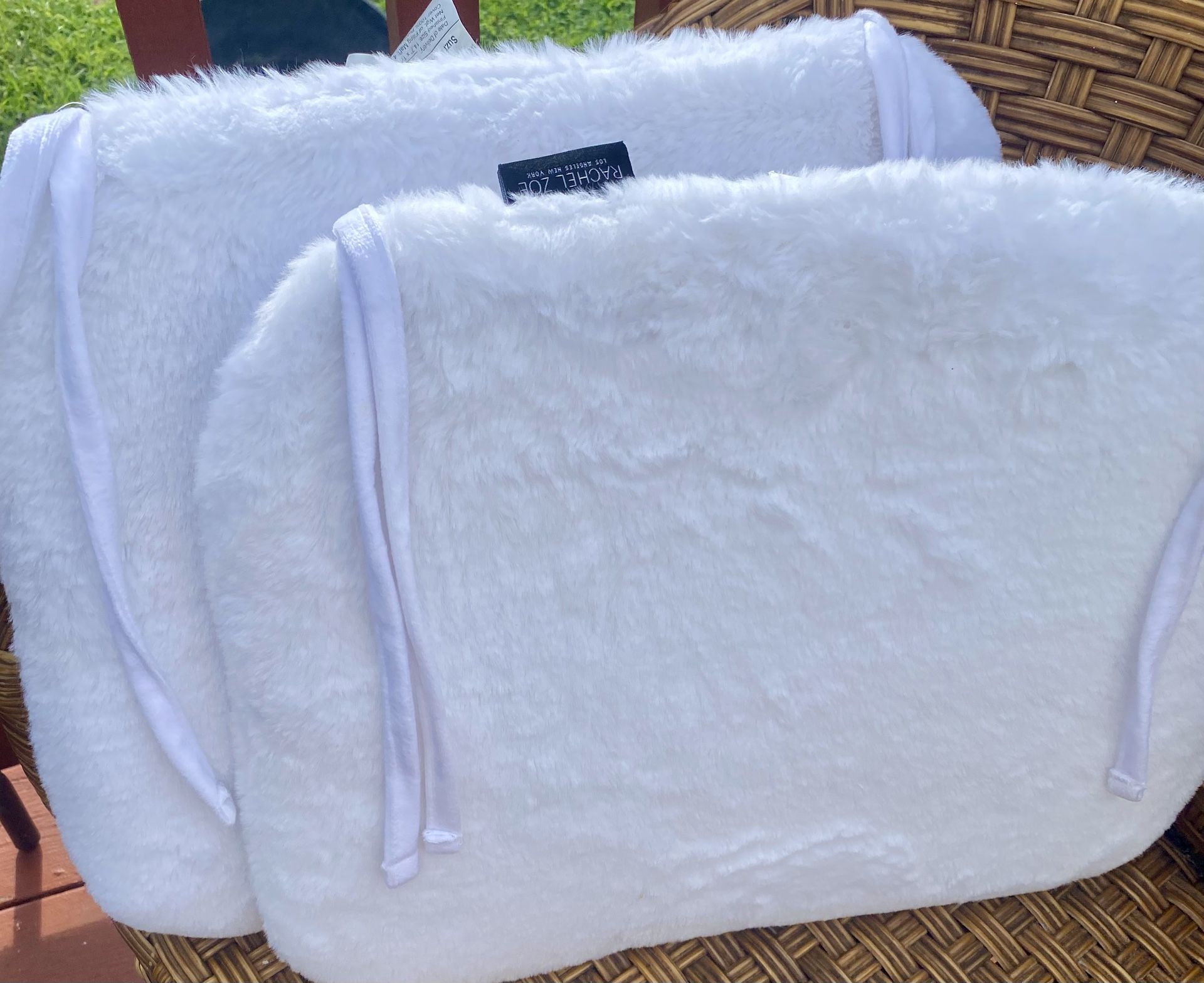 Rachel Zoe Luxurious Faux Fur Chair Pads (White, set of 2)