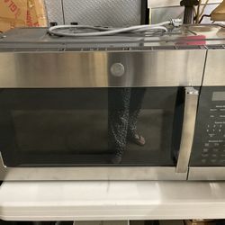 GE Over The Range Microwave 