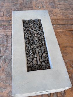Fire pit table