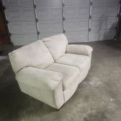 Free Couch 
