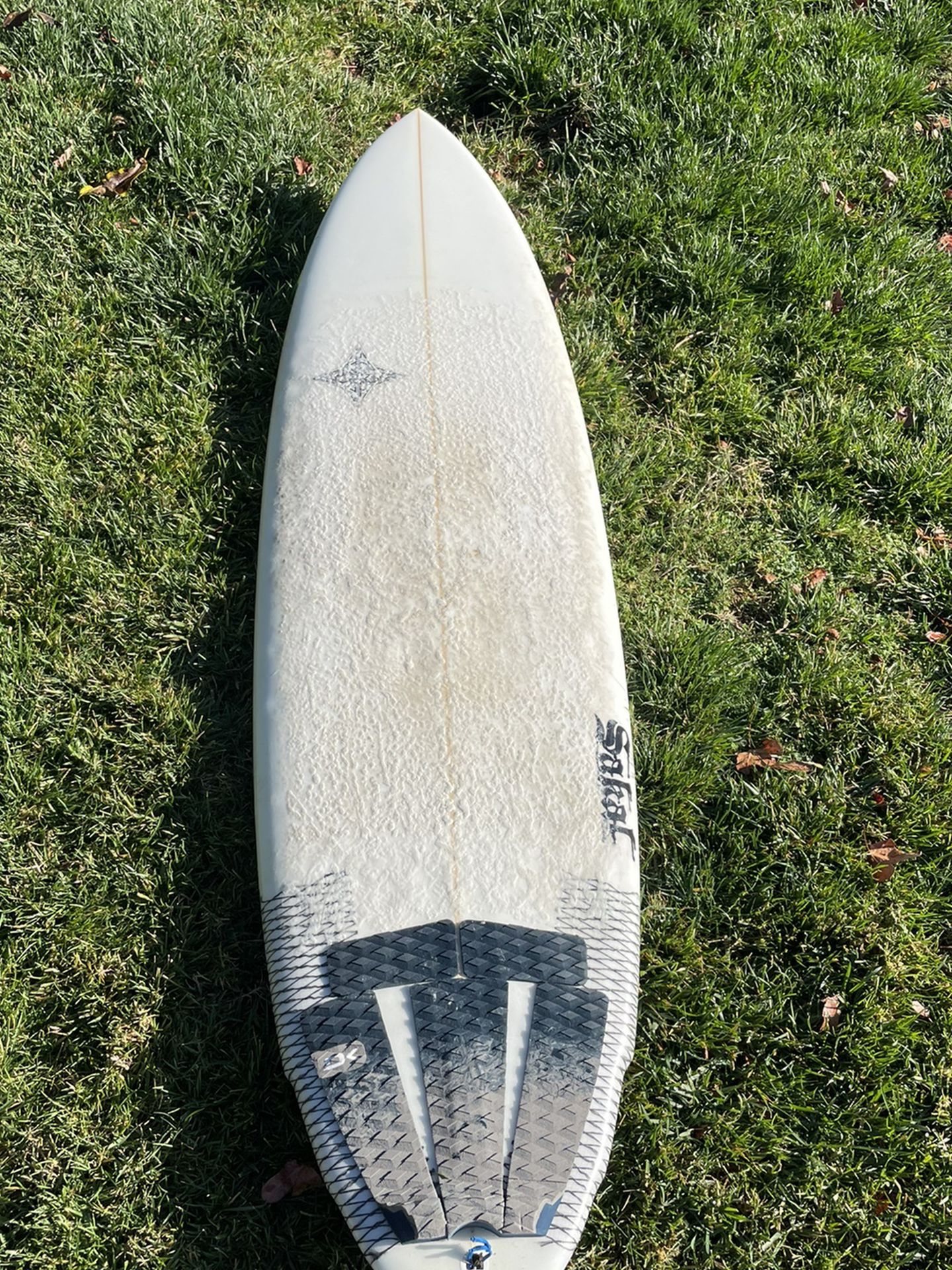 6’8 Surfboard