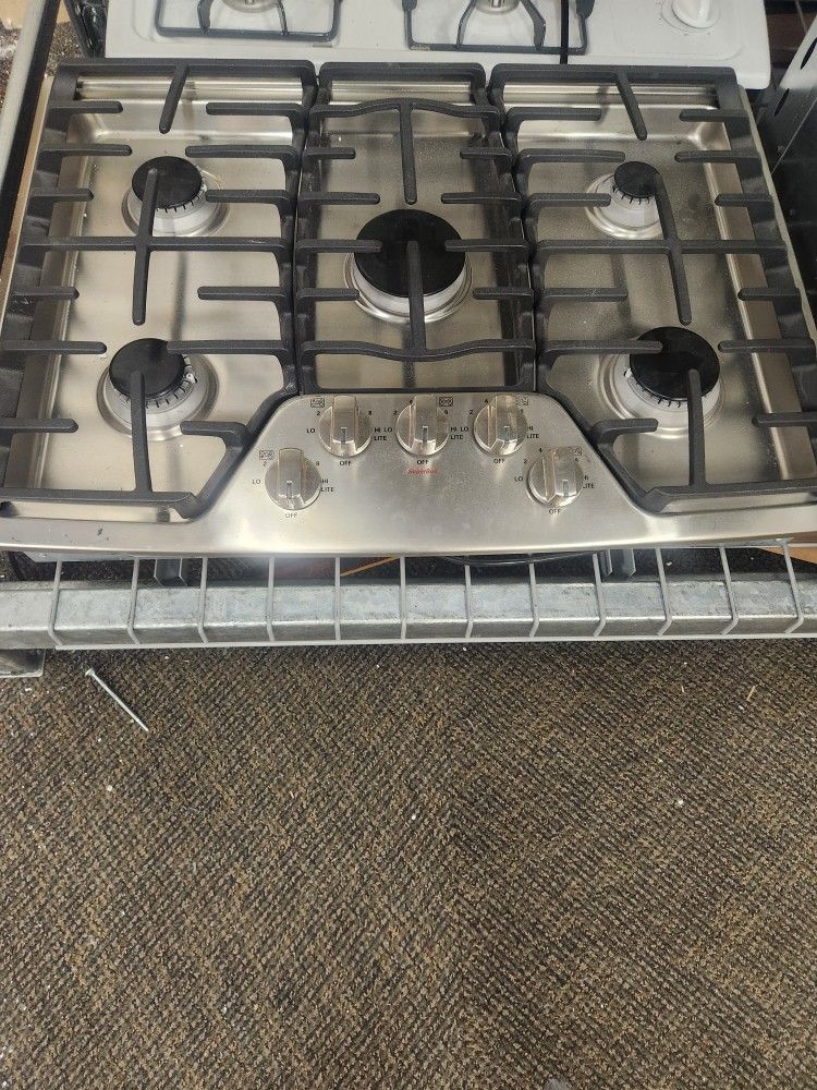 Final Sale LG 30 Inch Natural Gas Cooktop Sold As Is Light Scratch