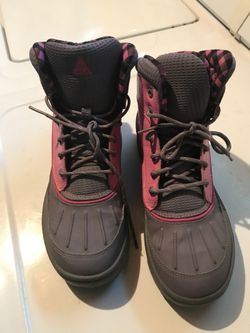 Nike acg boots