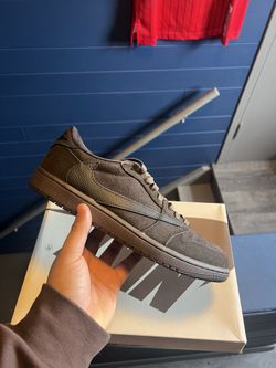 Travis Scott Retro 1 Low Velvet Brown