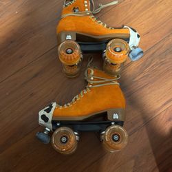 Moxi Roller Skates 