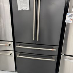 Café Black Matte 4-door Refrigerator With Water And Ice