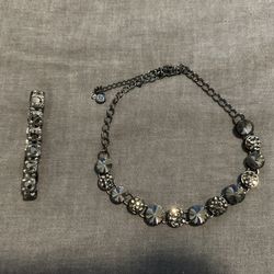 Simply Vera Wang Necklace & Bracelet Set Like New