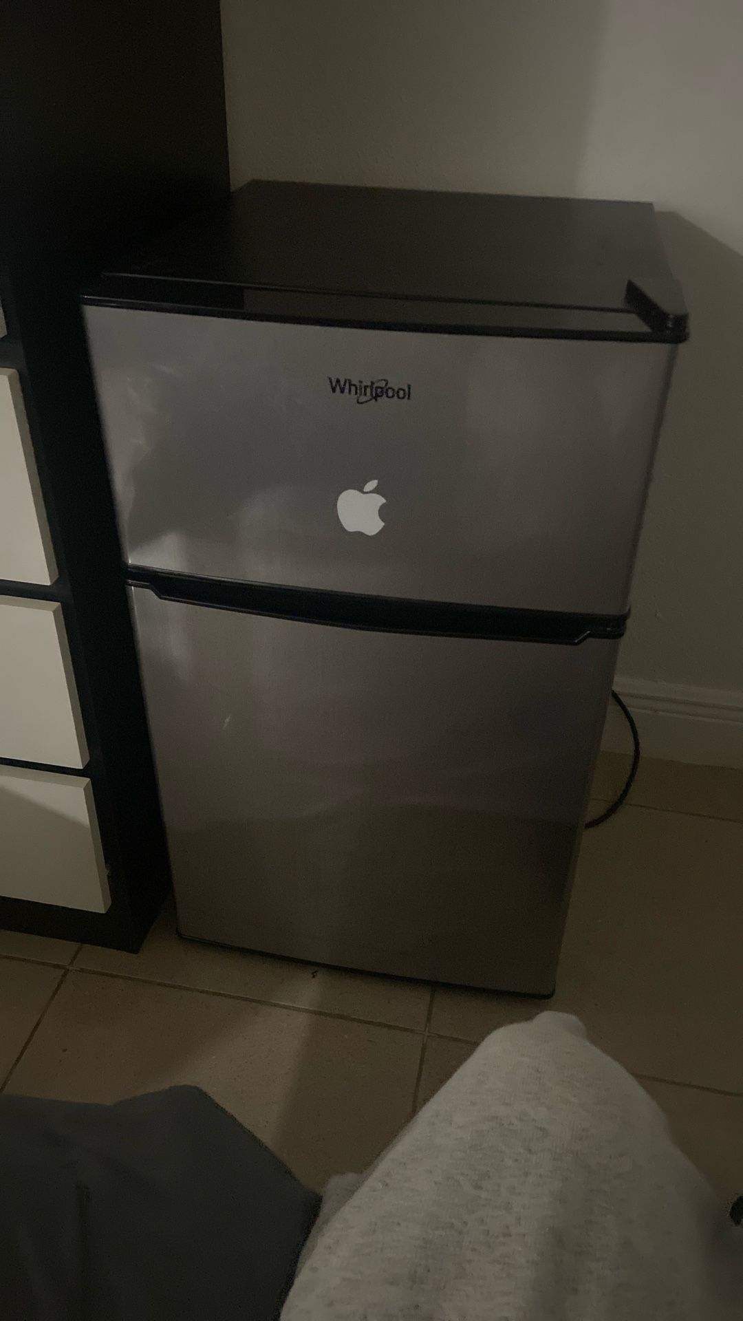 whirlpool mini fridge
