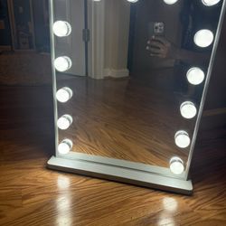Vanity Mirror