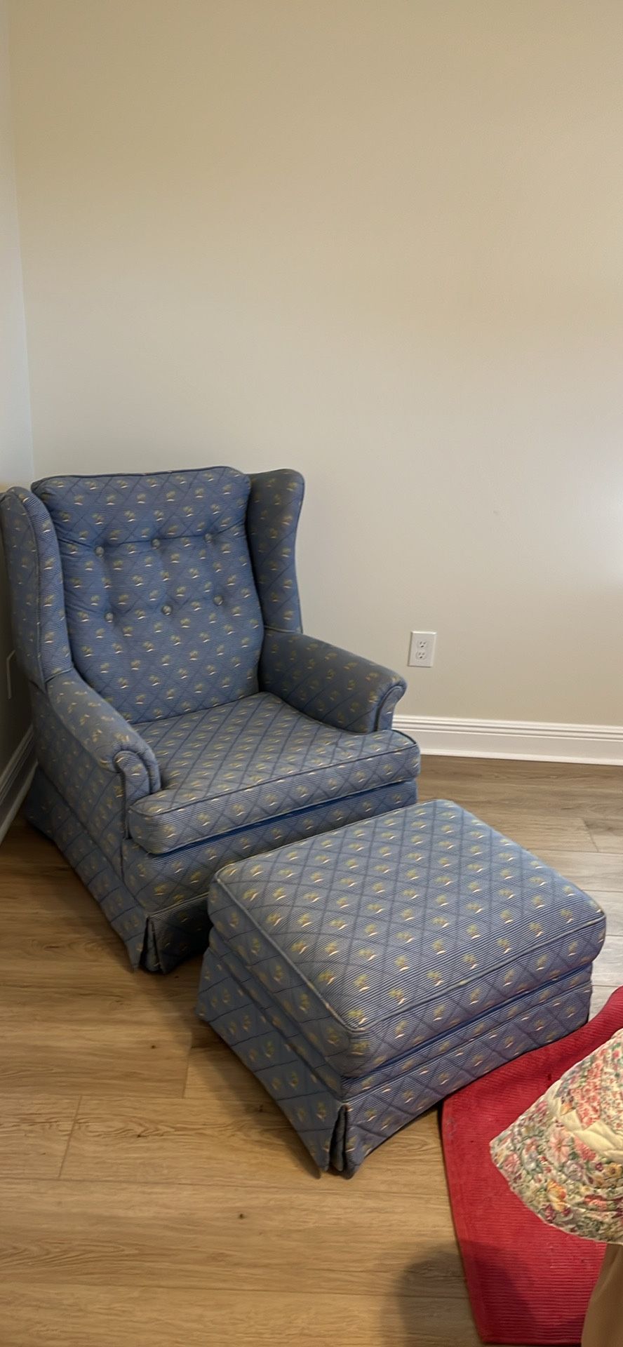 Palm Tree Sitting Chair And Ottoman