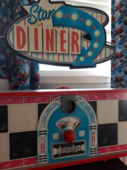 Star DINER