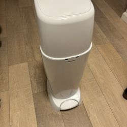 Diaper Genie
