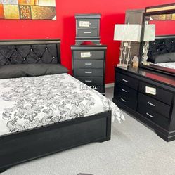 
🌇ASK DISCOUNT COUPOn<New Furnitures queen king full twin bed dresser mirror nightstand options <
Amalia Black Panel Upholstered Panel Bedroom Set 