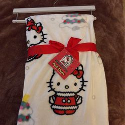 Hello Kitty Christmas Blanket