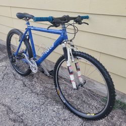 Cannondale MTB 26in Medium Frame 