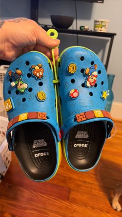 Crocs super Mario Brothers m6/w8