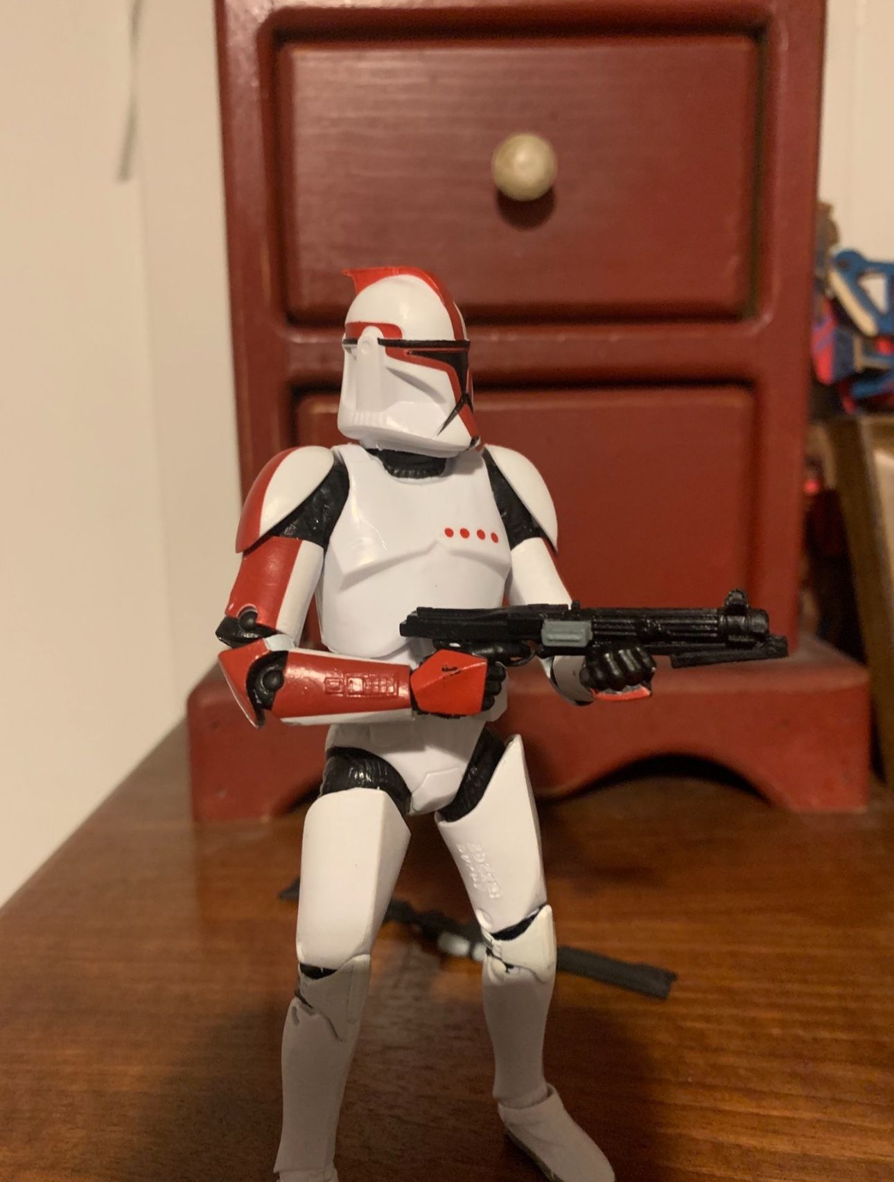 2 Star Wars Black Series Action Figures