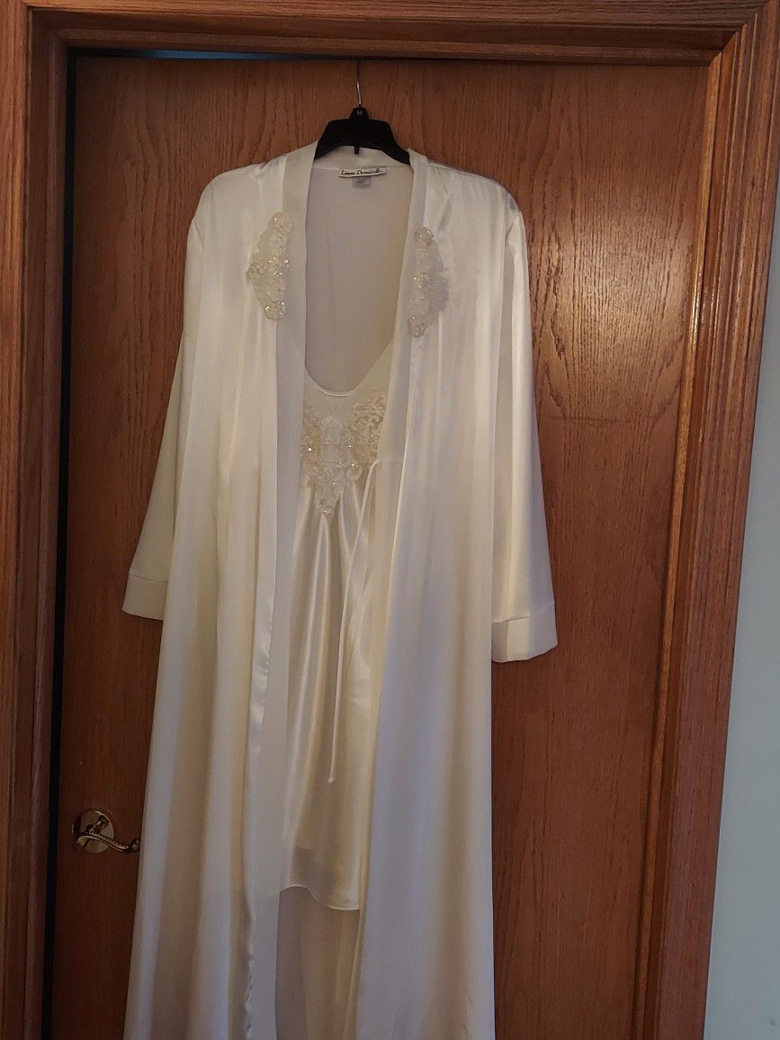 Linea Donatella Night Gown/Robe Set Xl