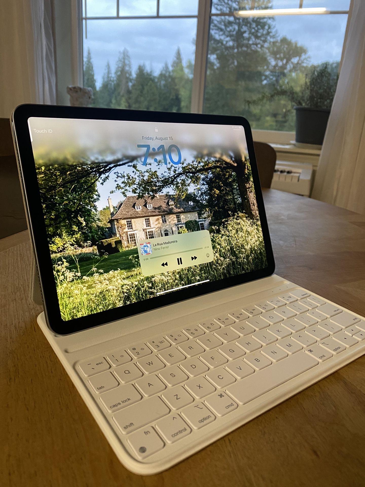 11-inch iPad Air with M3 (128GB)