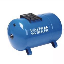  🔥 Water Worker 20 Gal. Horizontal Well Tank