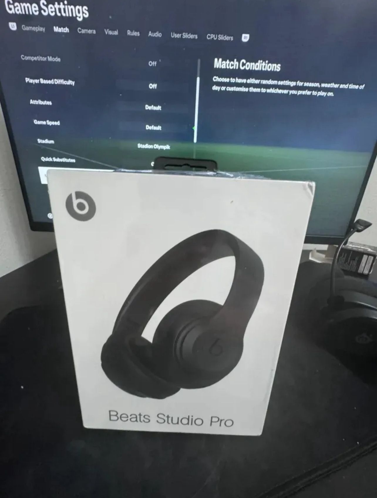 Beats Studio Pro 
