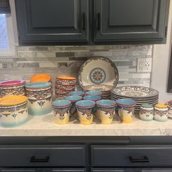 Ceramic Tableware 8 Pieces Set