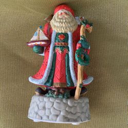 SANTA CLAUS Musical Figurine - Plays “We Wish You A Merry Christmas”