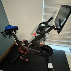 Peloton Bike 