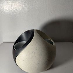 PARTY LITE STONE YING YANG VOTIVE HOLDER 
