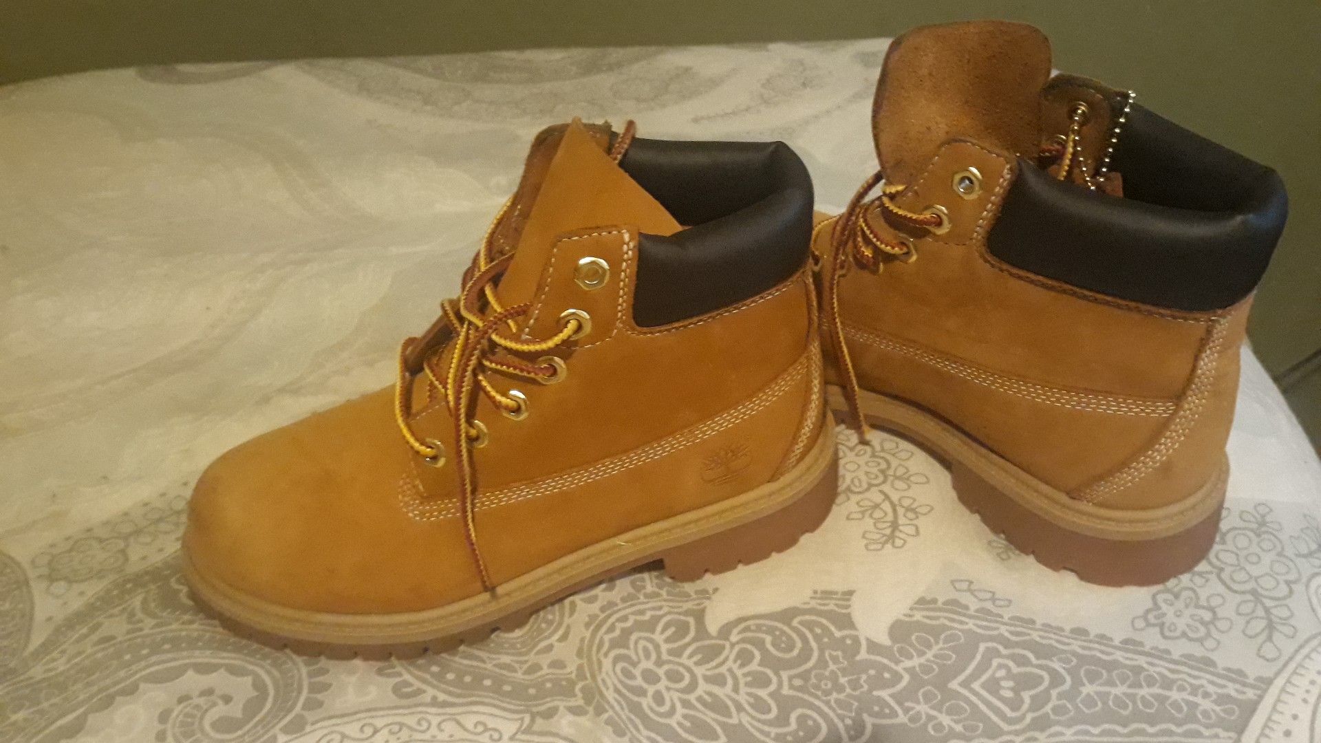 Timberland para niño size2