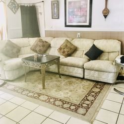 Bedroom set six piece and sofa