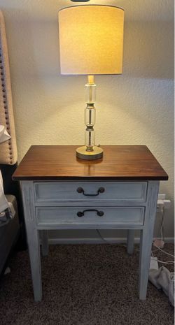 Two end table and lights